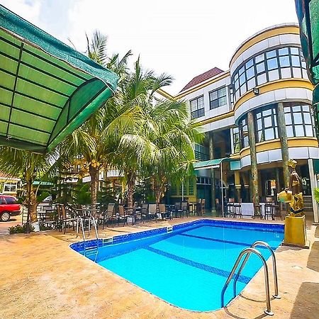 Charleston Hotel Accra Exterior photo